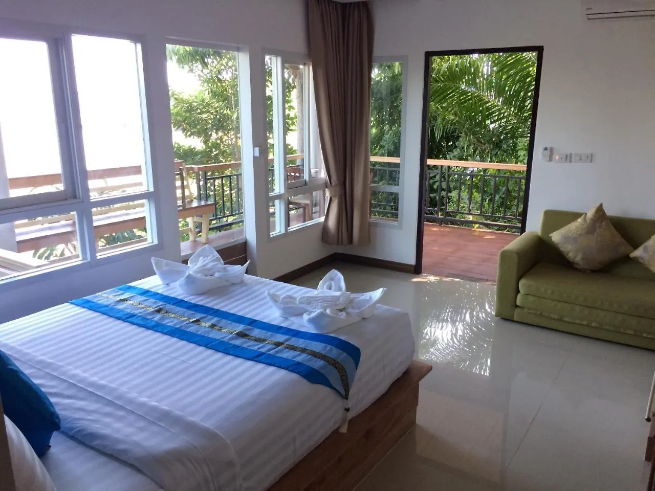 Hotel Heaven Hill Lanta Ko Lanta Thailand